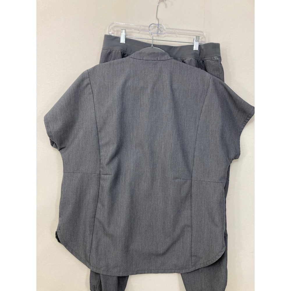 Figs Womens Scrub Set XL Grey Technical Collection Joggers and Quarter Zip Top - Picture 8 of 9